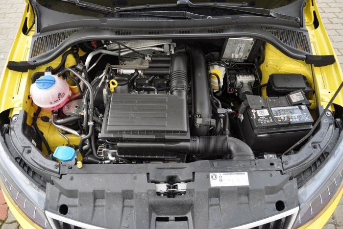 Alakformálás után: Škoda Fabia 12 | Vezess Erős, nyomatékos az 1,2-es motor