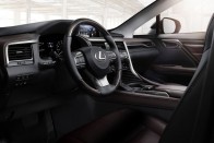 Űrszobor a legújabb Lexus 125