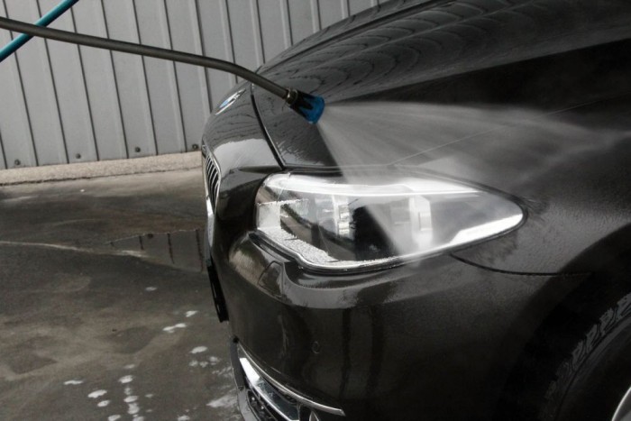 Kefélés nélkül semmit sem ér a locsolás 11 | Vezess Szinte mindenhol szerény a víznyomás