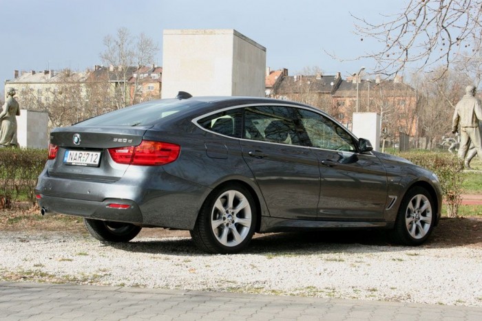 Meghíztam, de szeretik a pasik a testem 10 | Vezess 16 millió forint látható a képen, közel 50 százalékkal több, mint az alapár