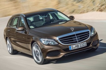 Új belépőmodell a C-osztálynál