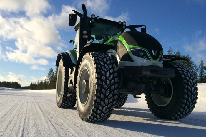 Új sebességi világrekord traktorral