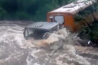 Ez a patak egy Kamaznak is túl nagy falat