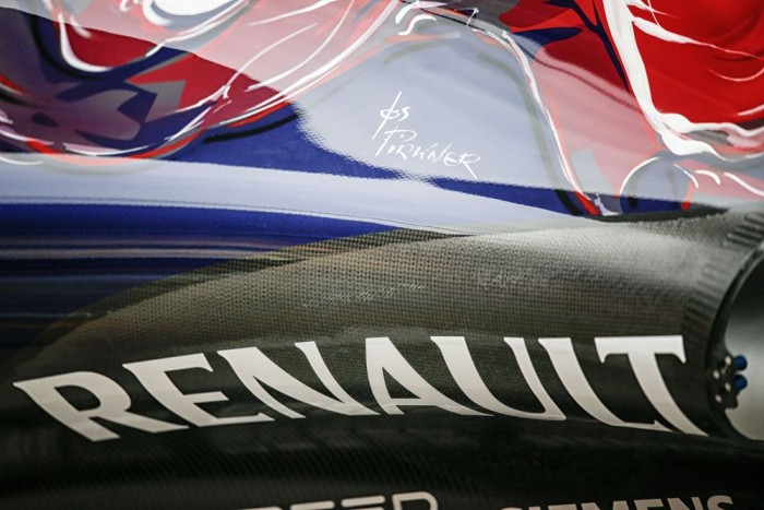 F1: A Red Bull megint a kiszállással fenyegetőzik 6 | Vezess F1: A Red Bull megint a kiszállással fenyegetőzik 6