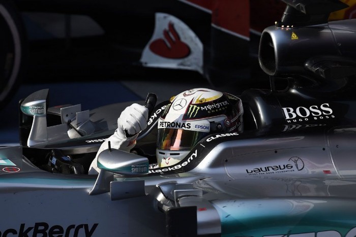 F1: Győzelem után balhé a Mercedesnél 8