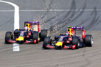 F1: A Red Bull csak blöffölt a kiszállással?
