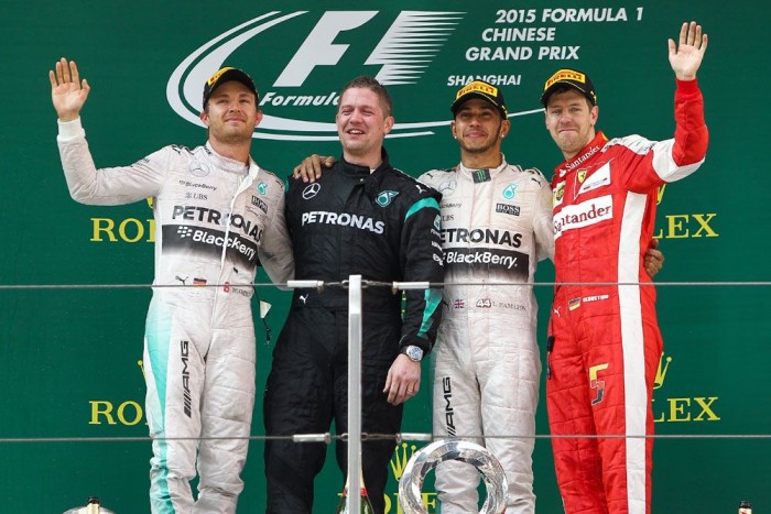 F1: Győzelem után balhé a Mercedesnél 7