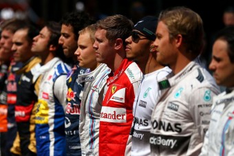 F1: Így késte le Räikkönen a kínai himnuszt - videó 