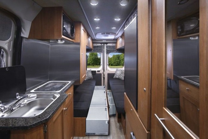 Luxusfurgon természetjáráshoz 6