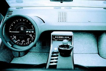 Az autóipar történetének legtutibb műszerfalai