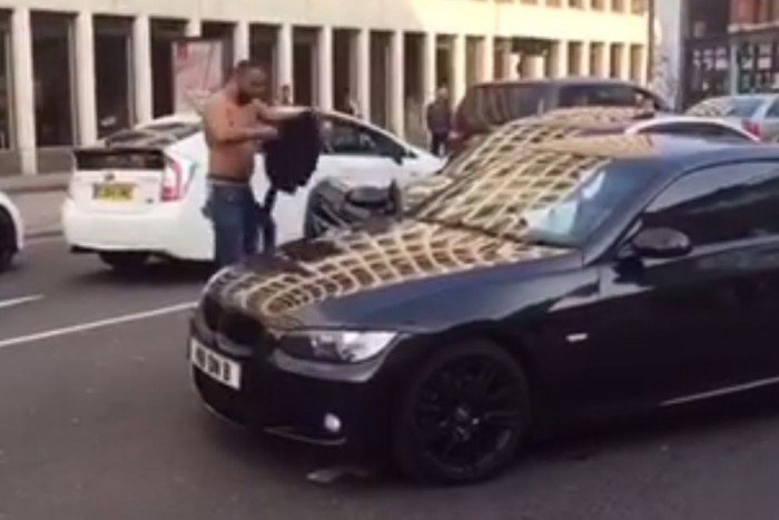 BMW-k, Merci és Toyota csókolózott, a pokol pedig elszabadult