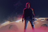 David Hasselhoff új klipje a nyolcvanas évekbe lövi az agyad, egy hullámvasútra 6