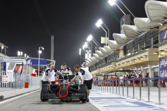 F1: Csak 2016 végén lesz versenyképes a McLaren