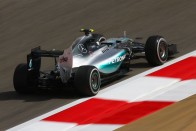 F1: Hamilton a Ferrarinál is érdeklődött 99