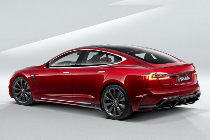 Bazaltból faragott luxusautó 5