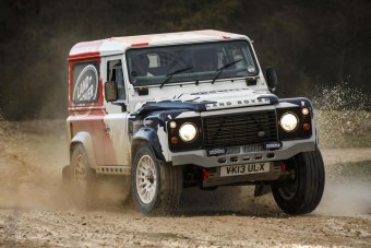 Sport- és luxusmodellekkel erősít a következő Defender