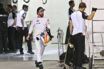 F1: Alonso alapos vizsgálatot akar