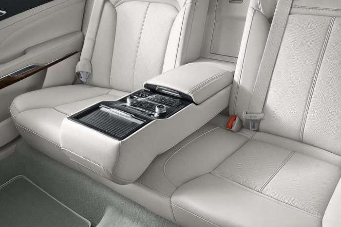 Luxusóriás a Fordtól 6 | Vezess Luxusóriás a Fordtól 6