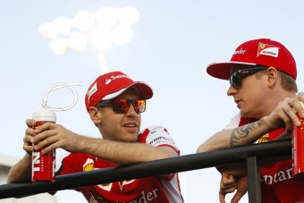 F1: A Ferrari direkt húzza Räikkönen idegeit
