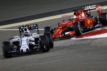 F1: Vettel tudja, mitől lehet jobb a Ferrari