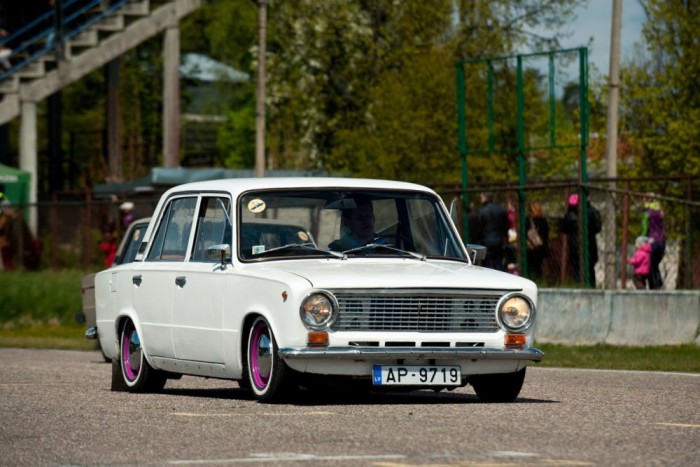 45 eszméletlen fotóval tisztelgünk a 45 éves Zsiguli előtt 31 | Vezess 45 eszméletlen fotóval tisztelgünk a 45 éves Zsiguli előtt 31