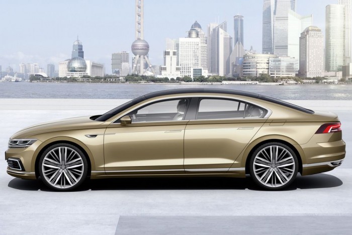 Phaeton-pótló szedánkupé a VW-tól 8