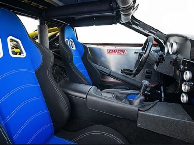 Eladó Paul Walker autója, amire 14 éve várunk 7