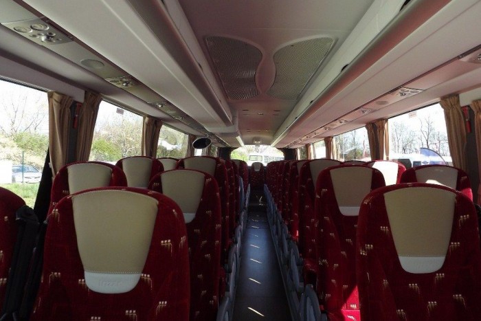 Így terelnék át az autósokat a tömegközlekedésre 10 | Vezess Az Irizar i6 kategórián felüli kényelmet és komfortos utazást kínál