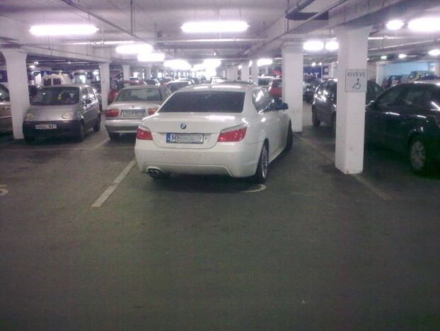 Bunkón parkolni, na azt tudunk – 2. rész 13