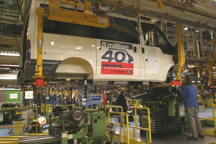 Isten éltesse Transit Úr! 6