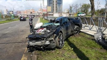 Ropira törte sportautóját az orosz válogatott focista