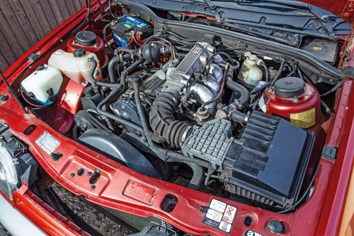 Mit tudnak ma a középkategória egykori csillagai? 5 A katalizátor miatt veszít a teljesítményéből a kétliteres motor, a 100 lóerő is bőven elég azonban a Ford nyugis karakteréhez