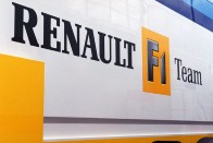 F1: Komoly baj van a Renault-nál 7