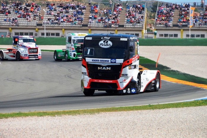 Egész hétvégés kamionfesztivál a Hungaroringen 7 Egész hétvégés kamionfesztivál a Hungaroringen 7