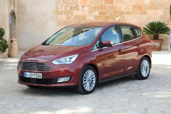 Lábbal nyílik az új Ford C-Max