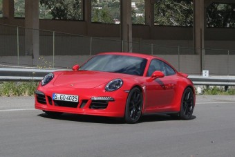 Bődületesen erős Porschékkal Szicília szívében