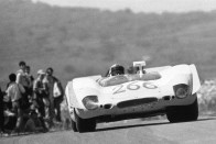 1969-ben száguld a 908-as