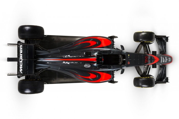 F1: Így néz ki az átfestett McLaren 8 | Vezess F1: Így néz ki az átfestett McLaren 8