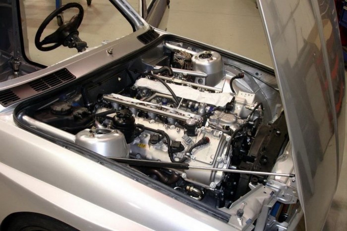 Megér 60 milliót egy 1988-as M3-as BMW? 8