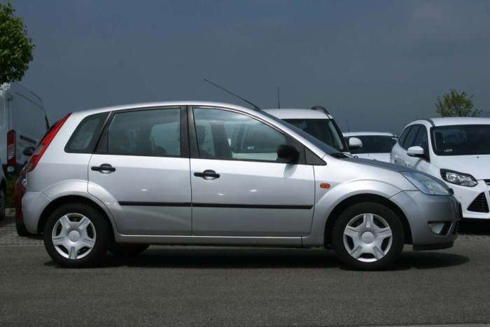 750 ezer forintért jó vételnek tűnik a 217 000 kilométert futott dízel kisautó