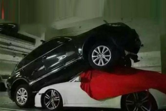 Minden idők legdurvább parkolási bakiját láttad már?