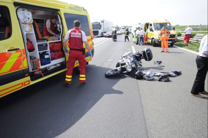 Dugó az M1-esen, három baleset történt 6