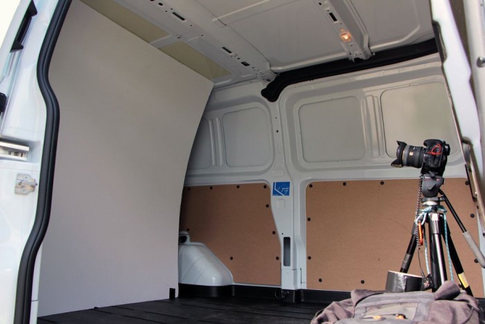 Fehér műanyagfelületre is lehet vetíteni a képet