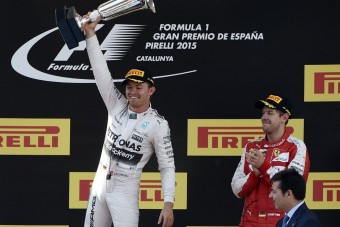 F1: Rosberg Barcelonában lenyomta Hamiltont