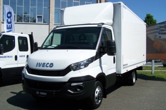 Itt az automata váltós Daily