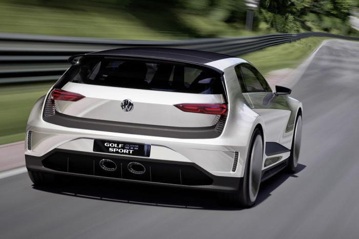 Szárnyas ajtós hibrid Golf, 400 lóerővel 9 | Vezess Szárnyas ajtós hibrid Golf, 400 lóerővel 9