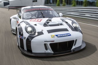 Itt a Porsche új nagyágyúja