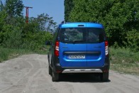 A legolcsóbb Stepway a benzines változat -  3 740 000 forintért