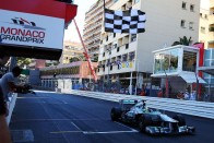 F1: Rosberg nem adná a hazai győzelmét 7