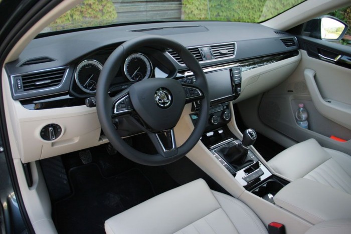 A minőségérzet sokat javult, látványra is rendben az új Superb